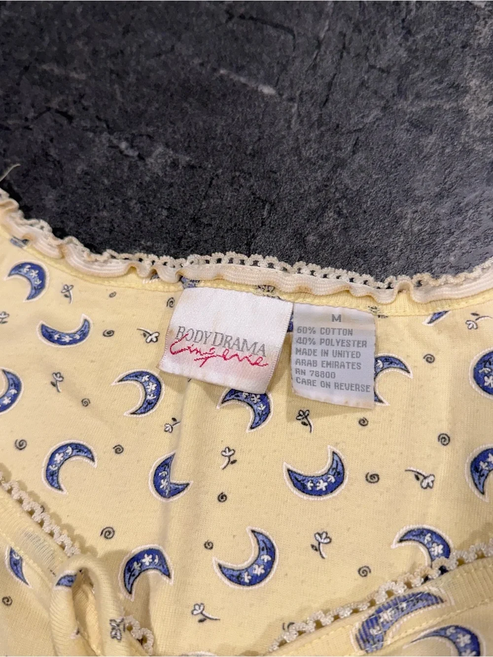 Vintage celestial moon floral medium pajama set shorts top 90s